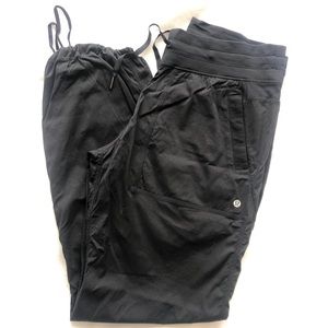Lululemon- Dance Studio Pant III